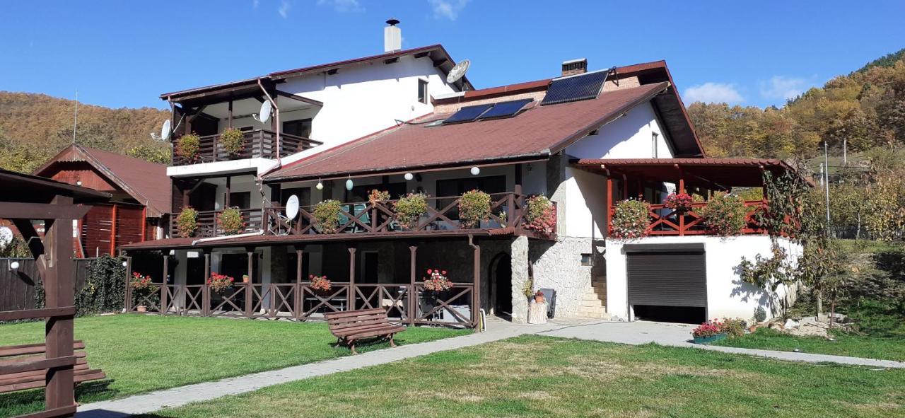 Cabana Poiana Galdei Bagian luar foto