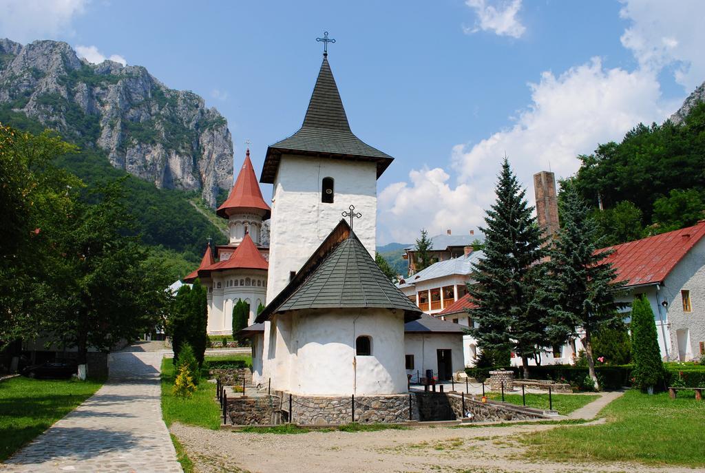 Cabana Poiana Galdei Bagian luar foto